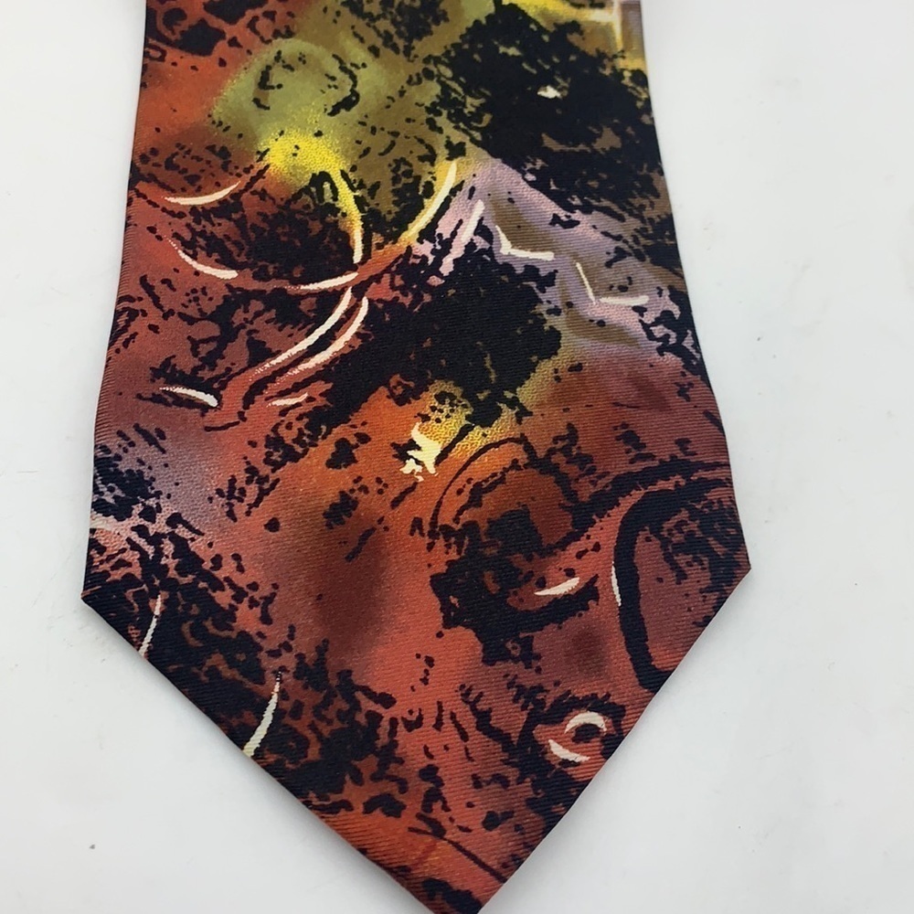 Pierre Balmain 100% Silk Print tie
